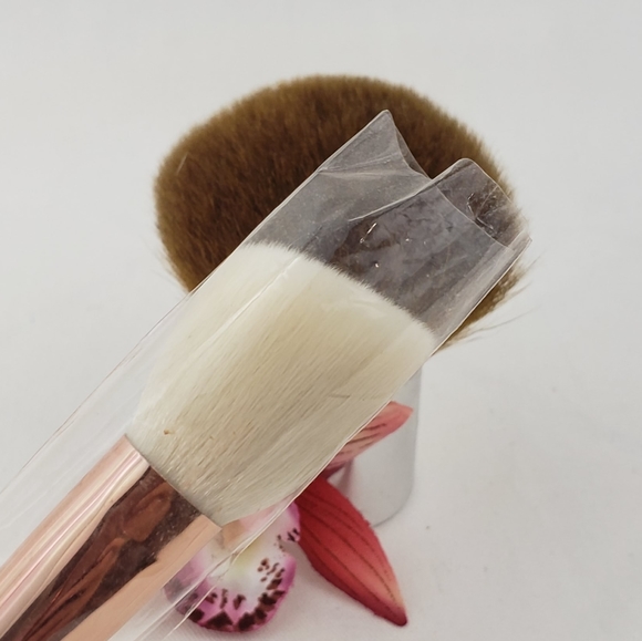 Morphe PK4 Contour Brush Limited Edition - Picture 4 of 7